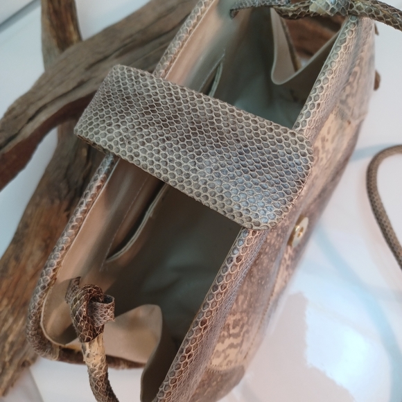 Vanessa handmade real snake skin hard shell clutch UNIQUE - Picture 3 of 5